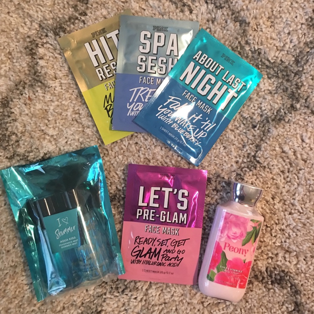 Victoria Secret Pink Beauty Set